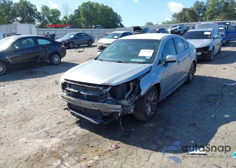 2017 Subaru Legacy 2.5I Premium из США, поврежденный, VIN 4S3BNAC63H3059845